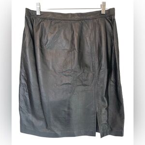 VTG Tower Hill  100% Black Leather Mini Skirt